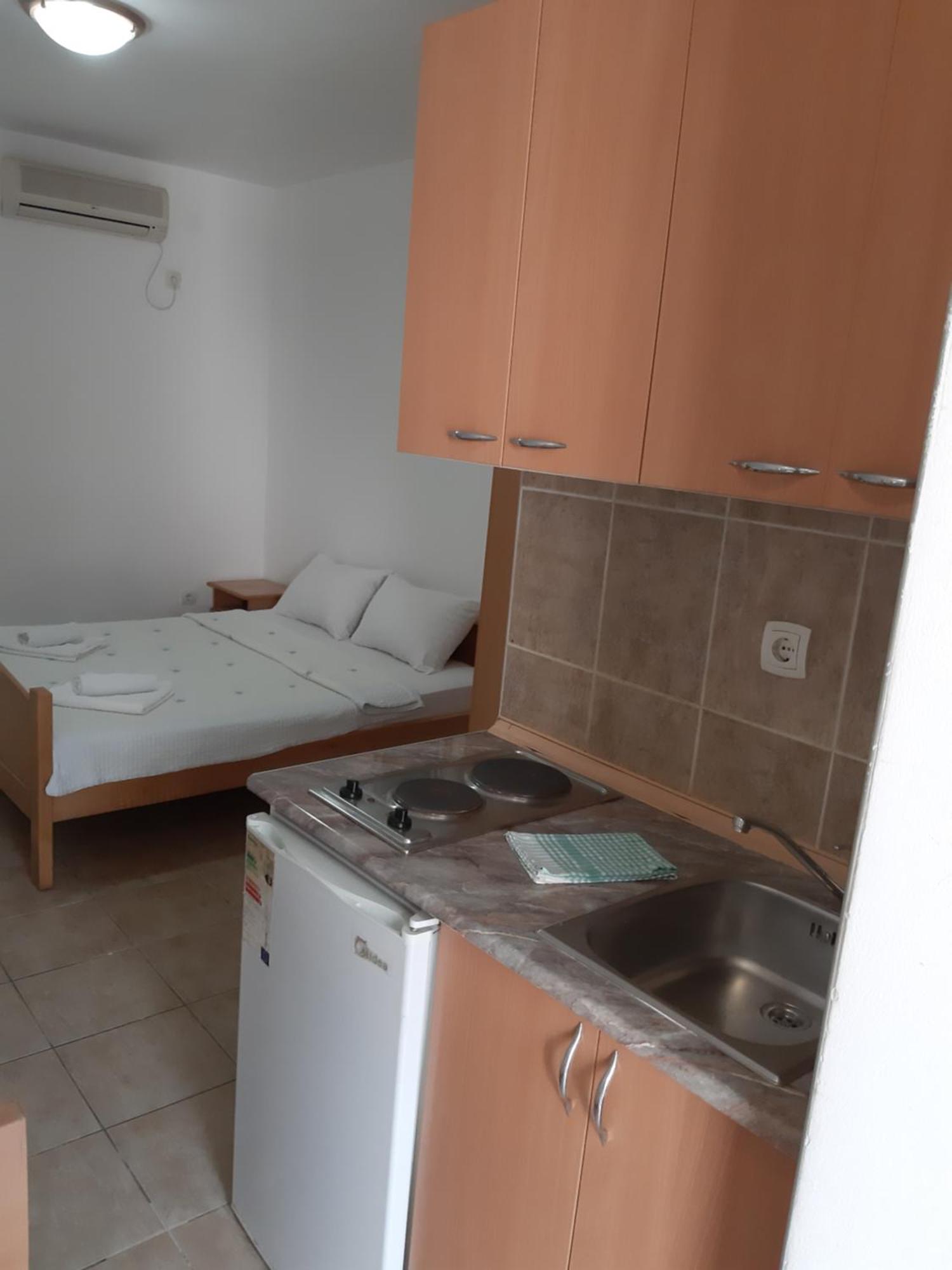 Guest House Perovic Sutomore Room photo